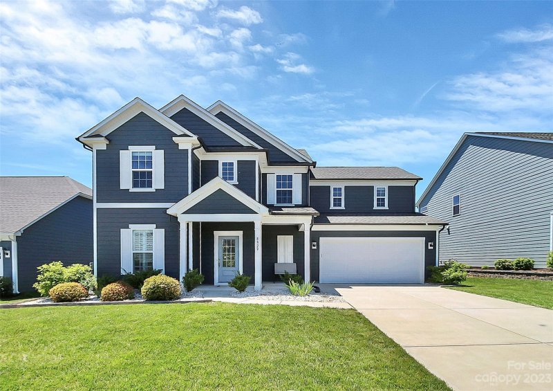 8829 Gladden Hill Lane