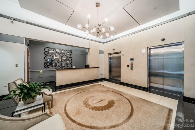 Property image 4 at 435 S Tryon Street, Charlotte, NC 28202