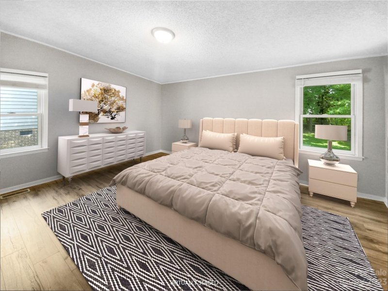 Property image 4 at 7900 Heatherdale Court, Charlotte, NC 28212