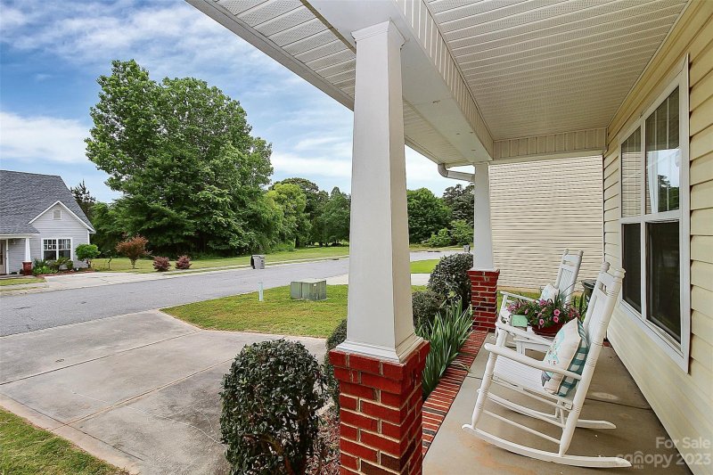 Property image 5 at 1220 Bicycle Court, Gastonia, NC 28054