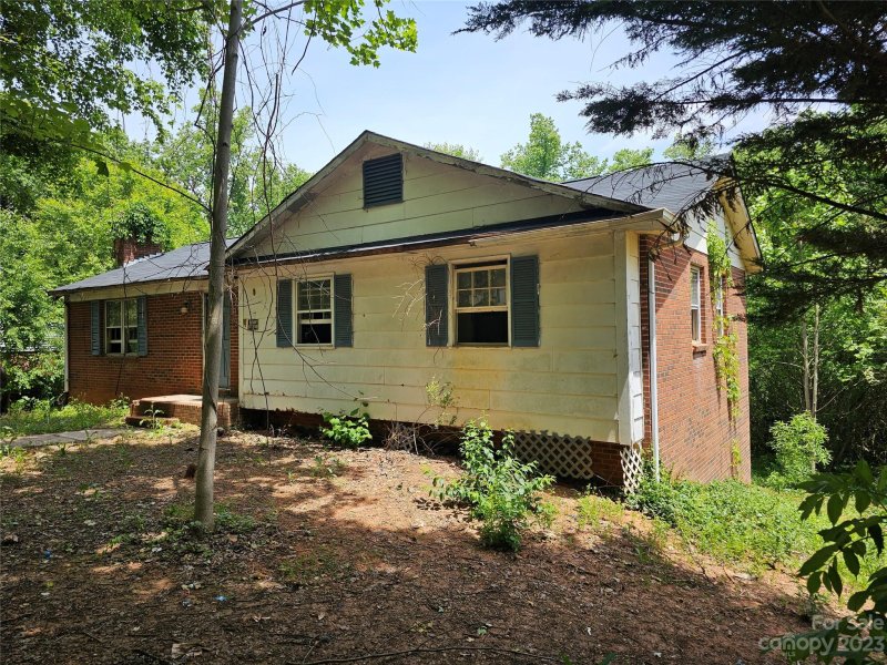 131 Little Forest Lane