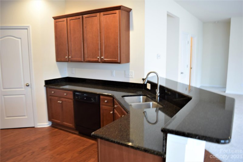 Property image 4 at 9631 Loughlin Lane, Charlotte, NC 28273