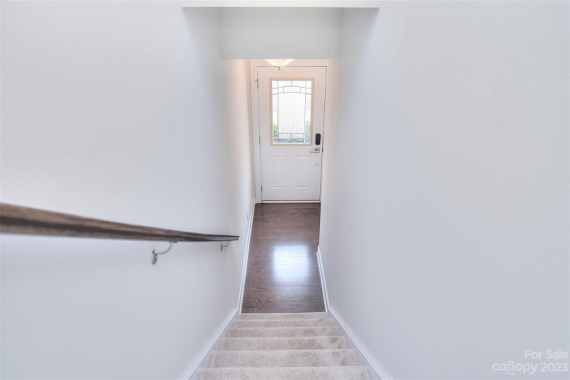 Property image 5 at 1810 Shumard Lane, Charlotte, NC 28205