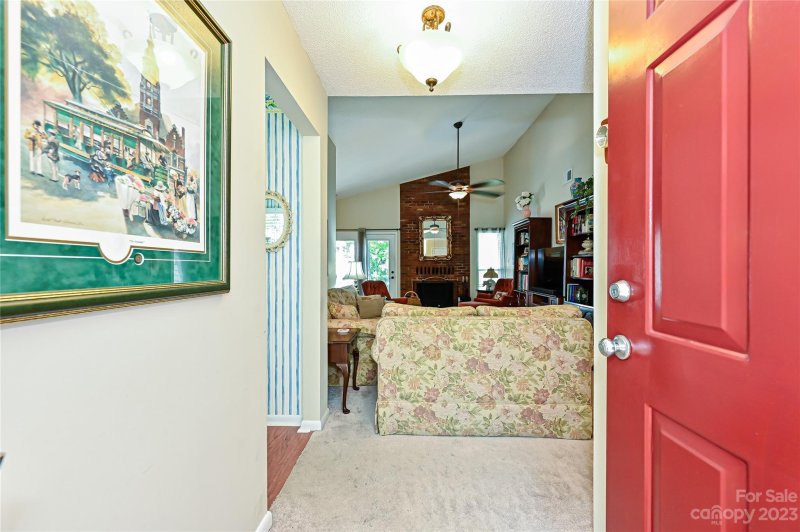 Property image 3 at 861 Sardis Cove Drive, Charlotte, NC 28270