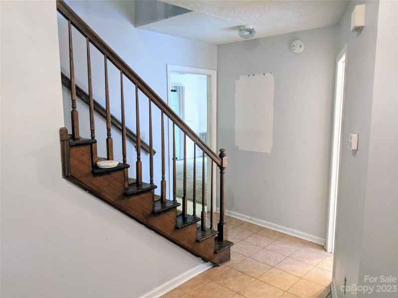 Property image 3 at 7206 Canyon Drive, Charlotte, NC 28262