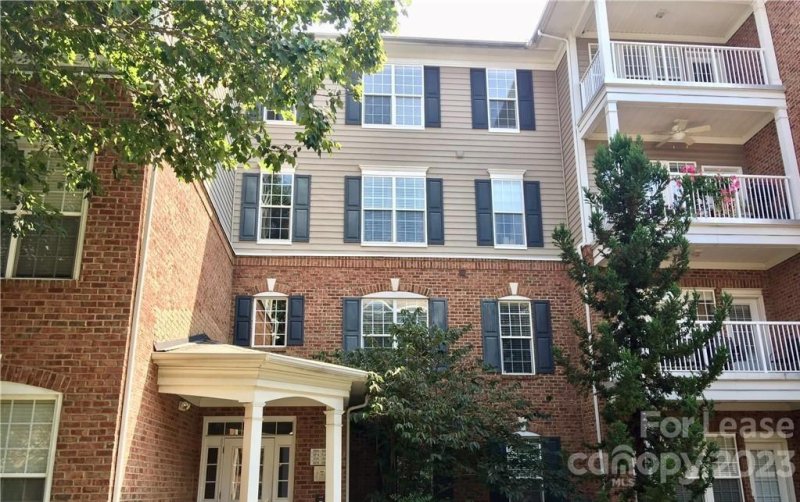 Property image 2 at 3232 Margellina Drive, Charlotte, NC 28210