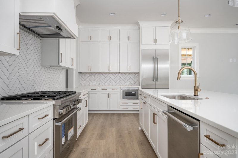 Property image 4 at 1300 Portofino Place, Davidson, NC 28036