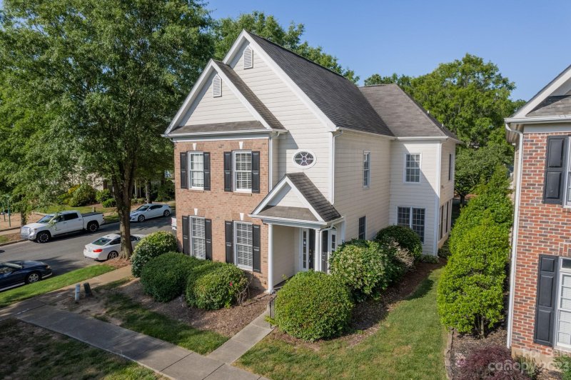 Property image 5 at 20221 Harroway Drive, Cornelius, NC 28031