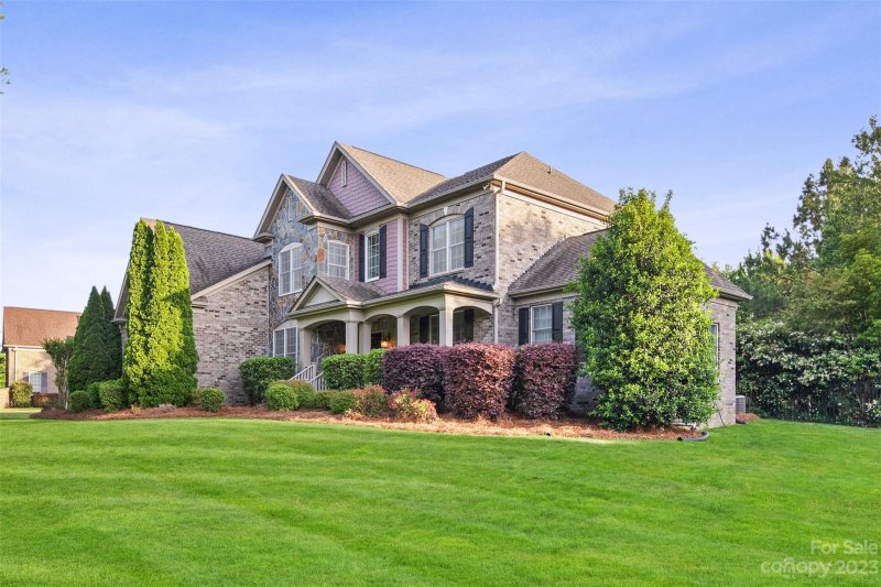 Property image 4 at 6017 Autumn Blossom Lane, Waxhaw, NC 28173