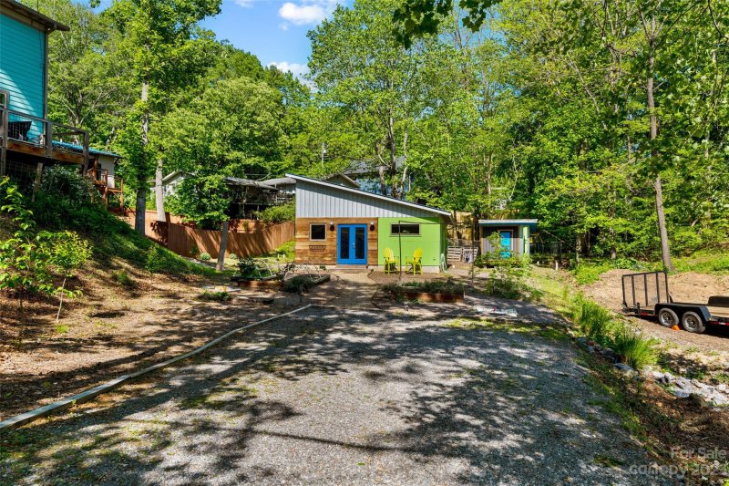 Property image 3 at 824 Laurel Avenue, Black Mountain, NC 28711