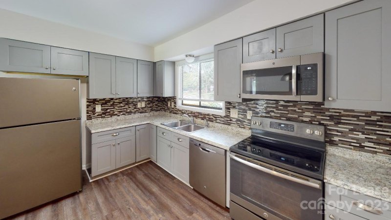 Property image 2 at 5921 Falstaff Drive, Charlotte, NC 28227