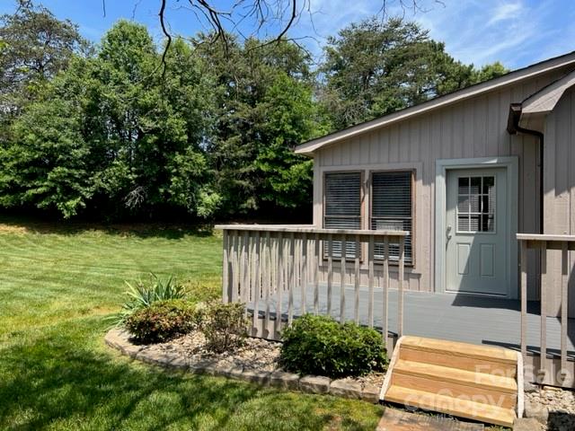 Property image 2 at 603 29th Avenue Drive, Hickory, NC 28601