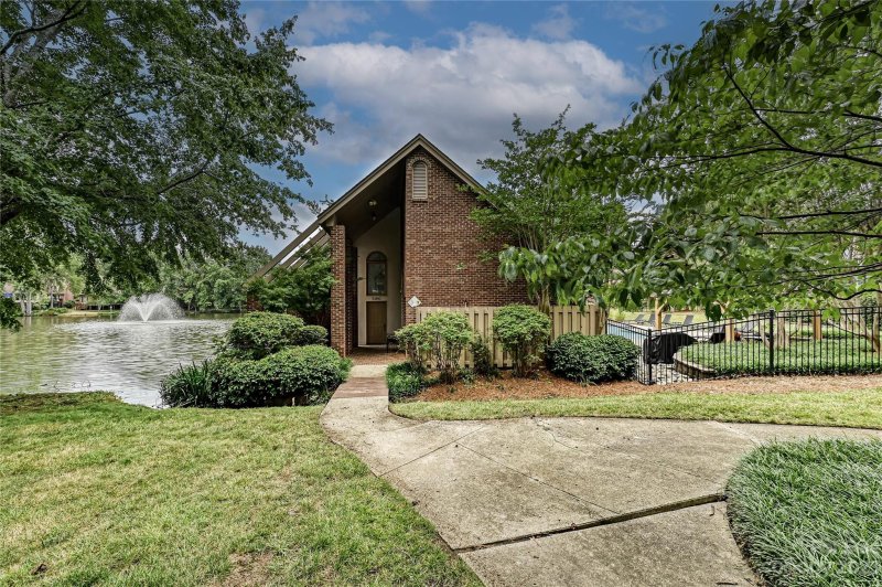 Property image 3 at 5101 Tedorill Lane, Charlotte, NC 28226