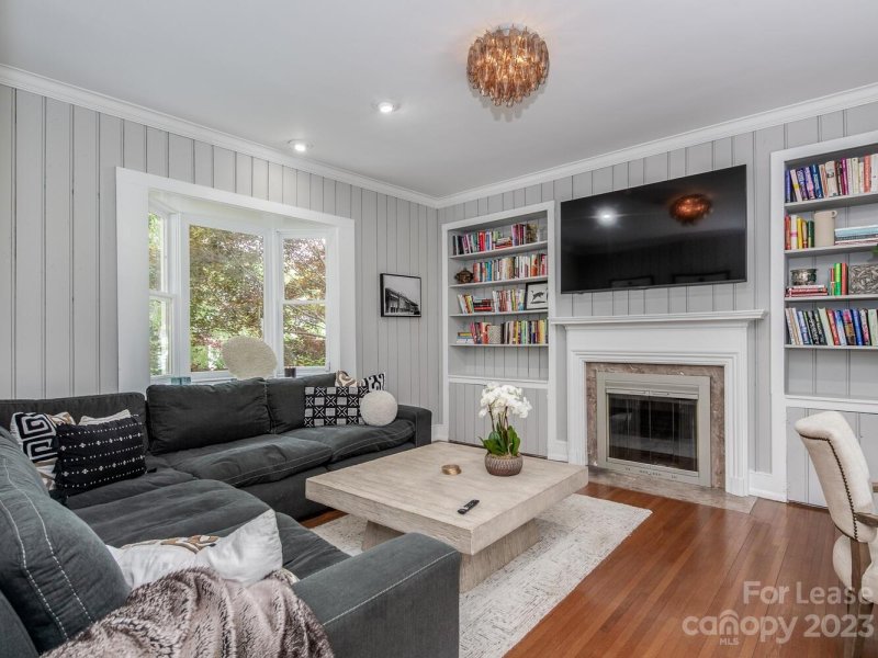 Property image 5 at 3621 Providence Road, Charlotte, NC 28211