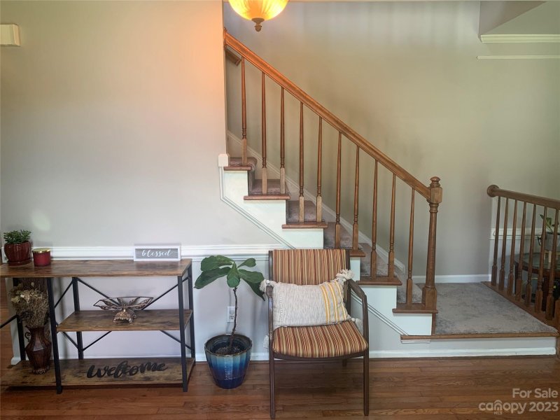 Property image 2 at 2141 Highland View Lane, Charlotte, NC 28214