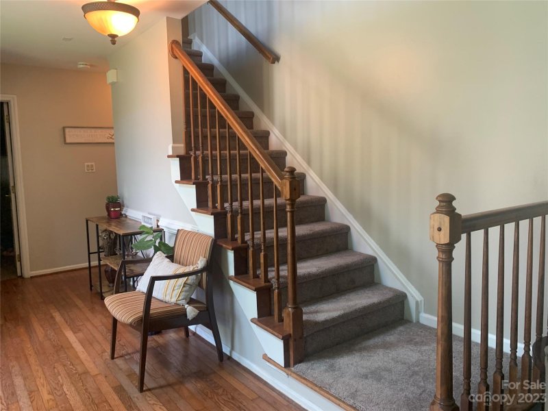 Property image 3 at 2141 Highland View Lane, Charlotte, NC 28214