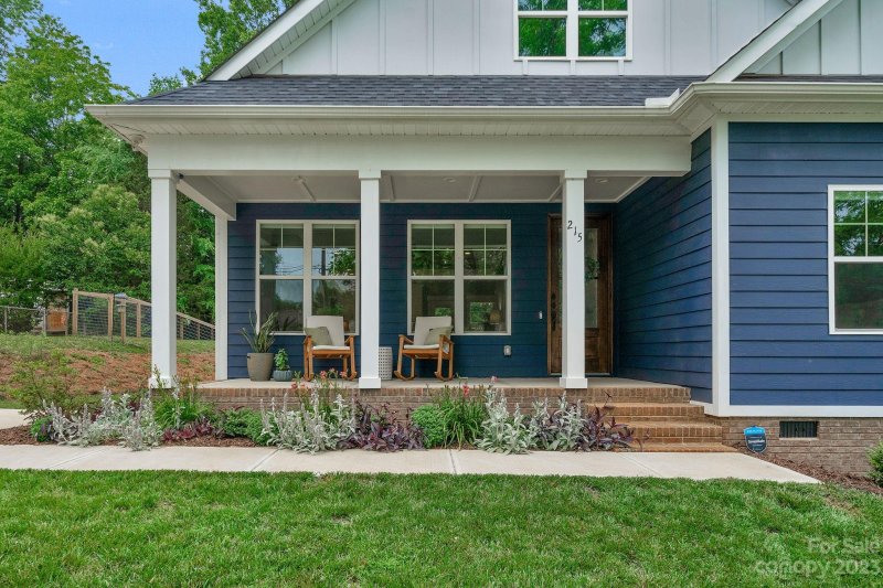 Property image 4 at 215 9th Street, Belmont, NC 28012