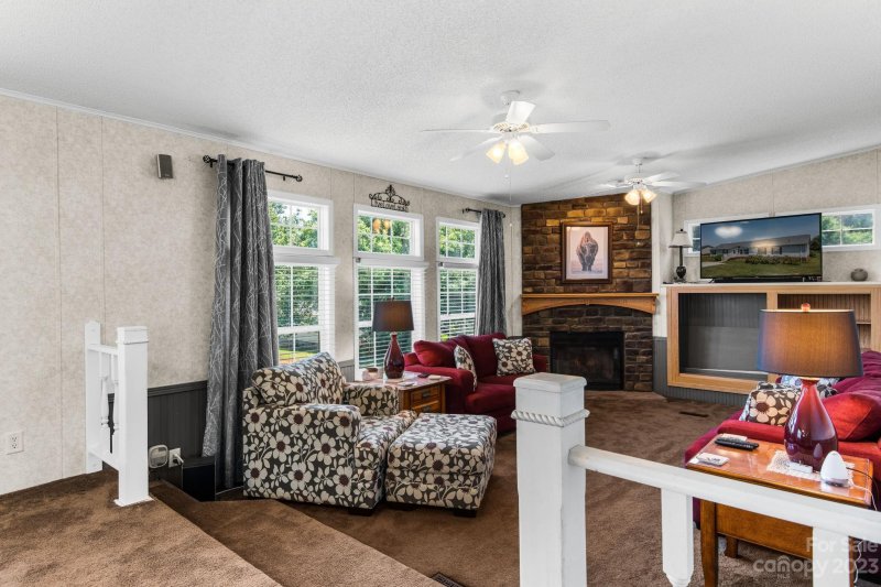 Property image 5 at 2192 Quarter Crest Drive, Newton, NC 28658