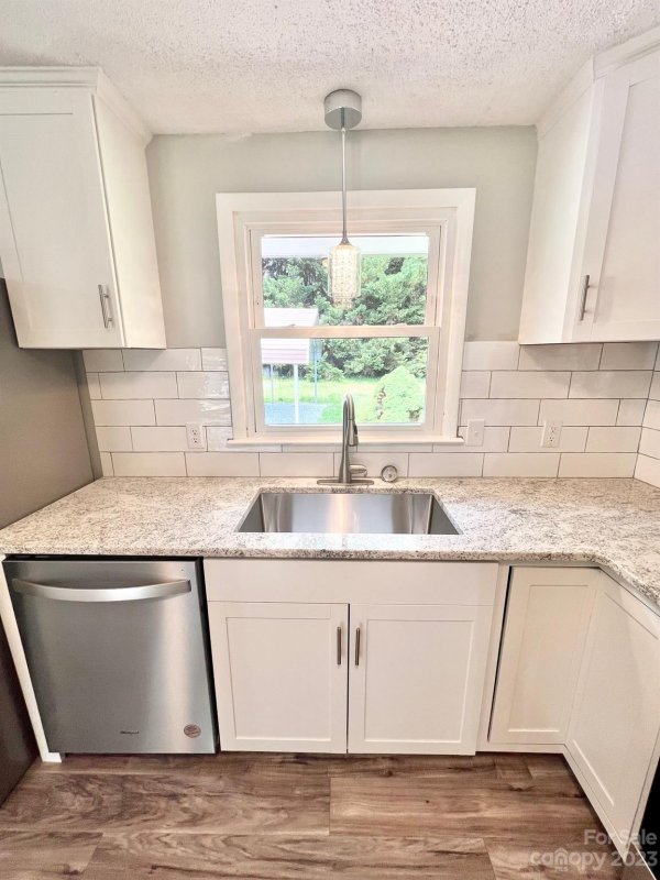 Property image 5 at 2121 24th Street, Hickory, NC 28601