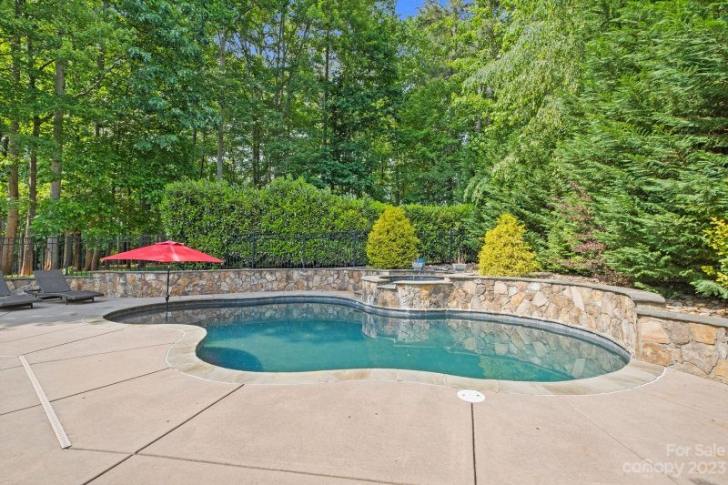 Property image 2 at 139 Tea Olive Lane, Mooresville, NC 28117