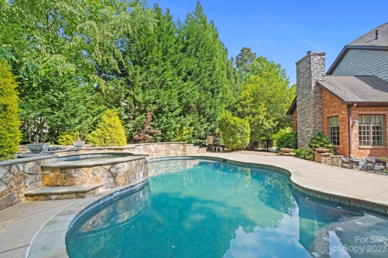 Property image 3 at 139 Tea Olive Lane, Mooresville, NC 28117