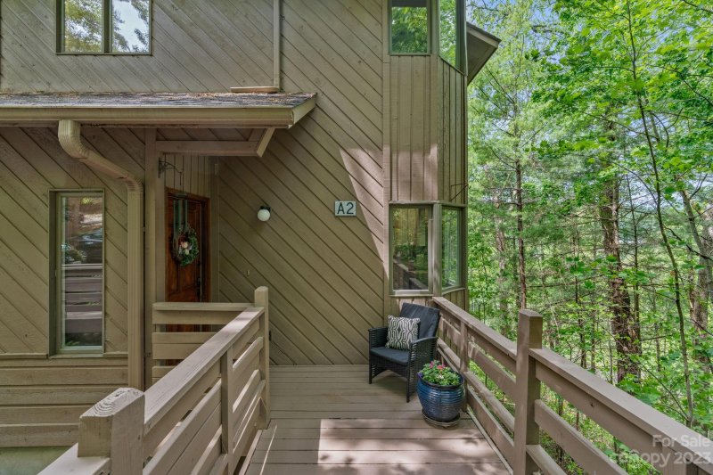 Property image 2 at 305 Piney Mountain Drive, Asheville, NC 28805