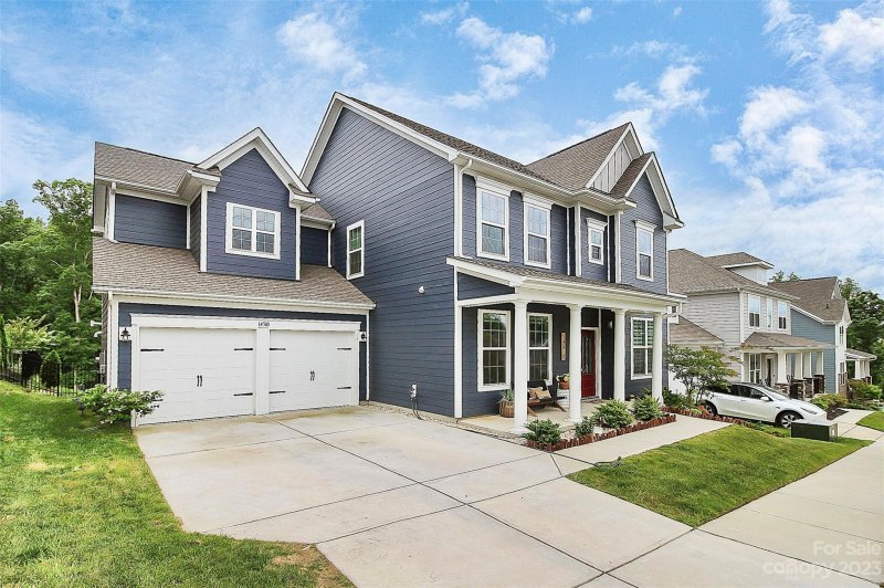 Property image 2 at 14510 Grundys Way, Davidson, NC 28036