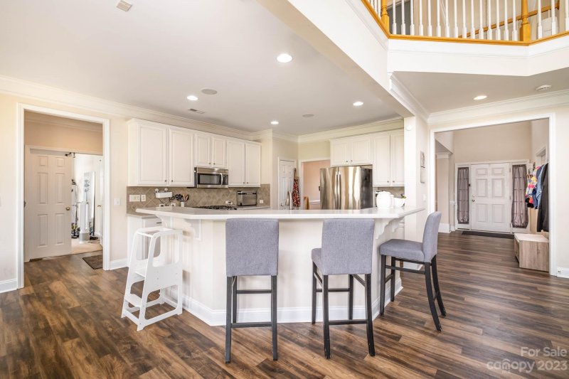 Property image 4 at 122 Dairy Farm Road, Mooresville, NC 28115