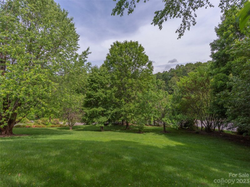 Property image 5 at 3 Ridgeview Way, Asheville, NC 28803