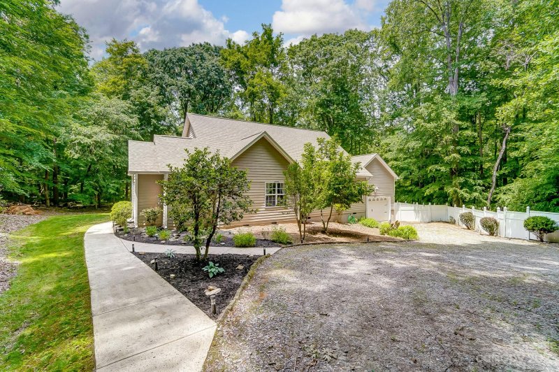 Property image 3 at 1439 Adkin Drive, Iron Station, NC 28080