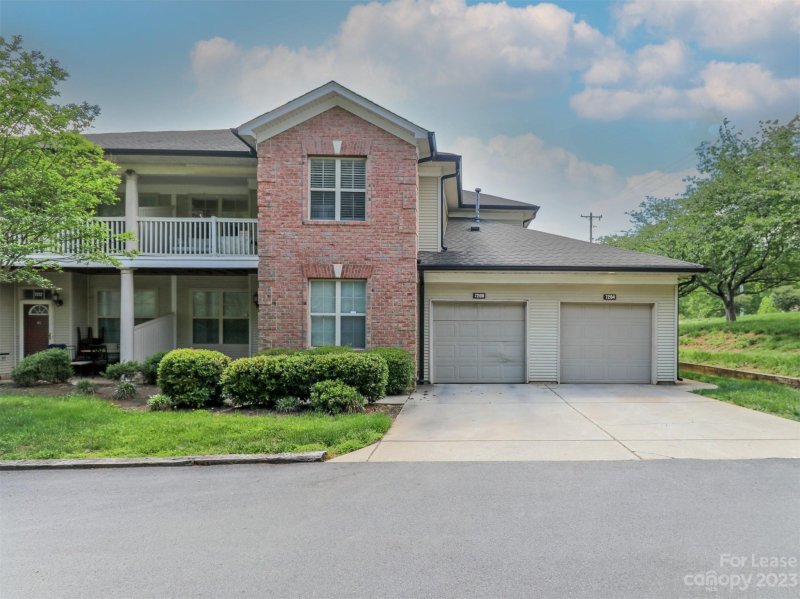 Property image 2 at 7204 Michaels Landing Drive, Charlotte, NC 28262