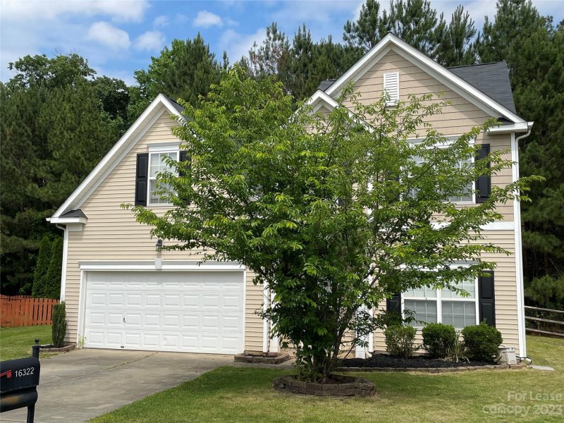 Property image 3 at 16322 Raptor Court, Charlotte, NC 28278