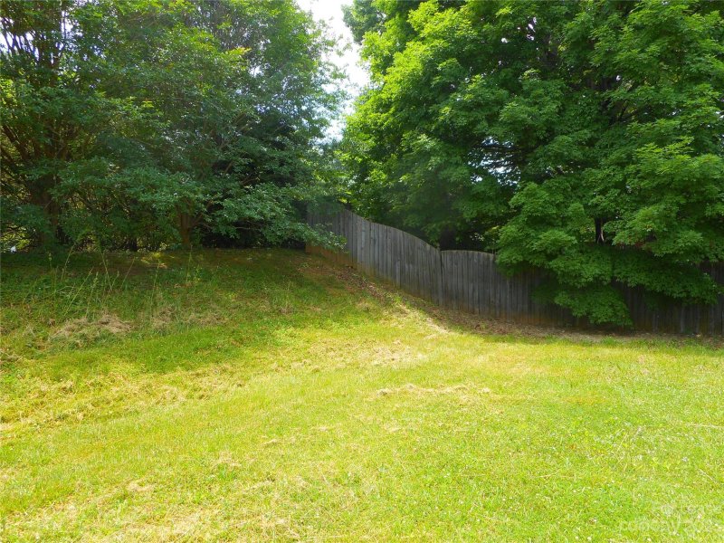 Property image 3 at 7226 Kinsley Marie Lane, Charlotte, NC 28215