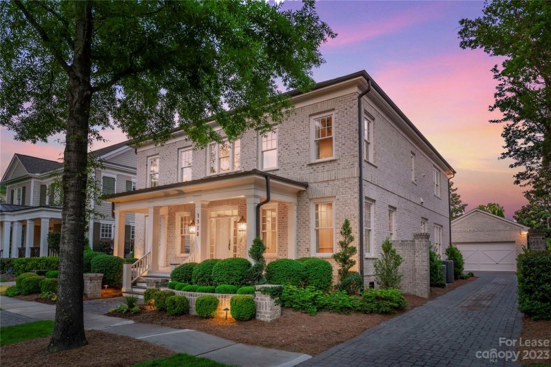 Property image 3 at 3520 Blackhorse Lane, Charlotte, NC 28210
