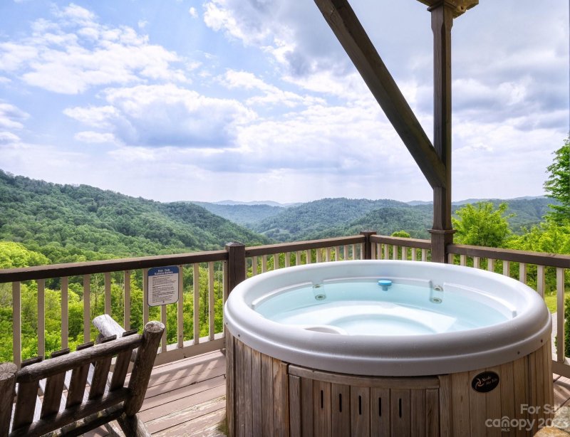 Property image 4 at 95 Breakaway Trail, Mars Hill, NC 28754