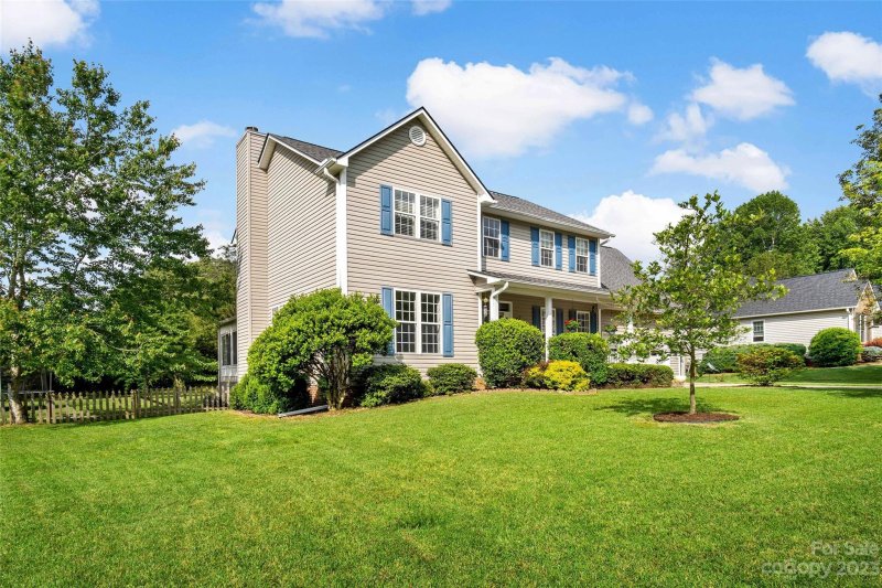 Property image 2 at 86 Wild Sage Court, Fletcher, NC 28732