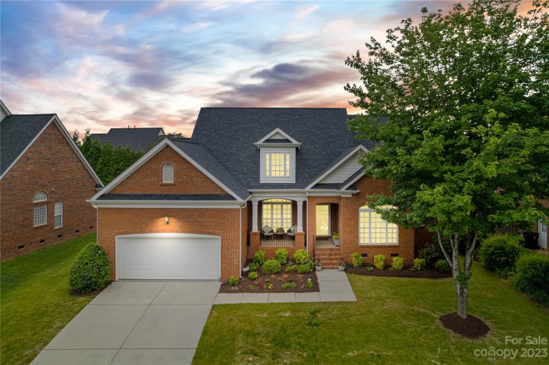 Property image 2 at 364 E Waterlynn Road, Mooresville, NC 28115