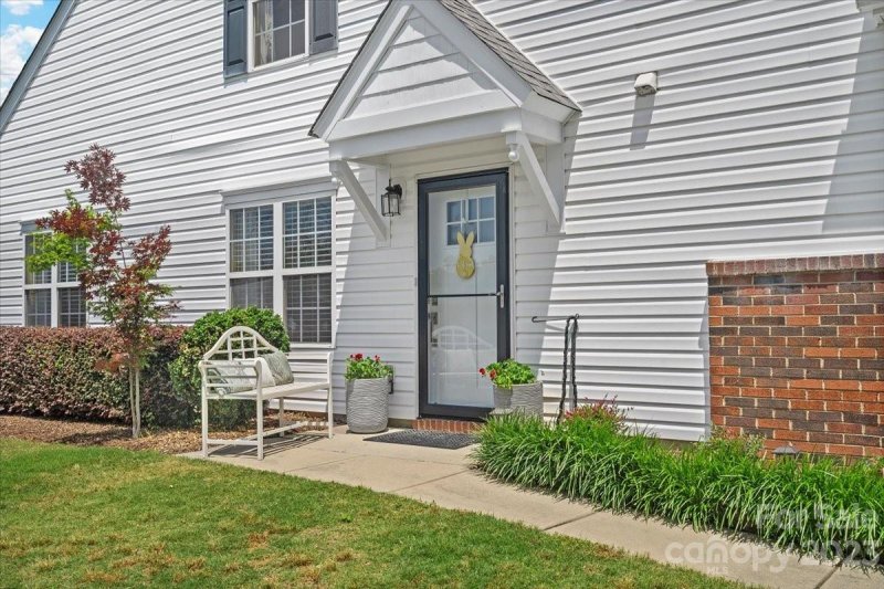 Property image 2 at 797 Rock Lake Glen, Fort Mill, SC 29715