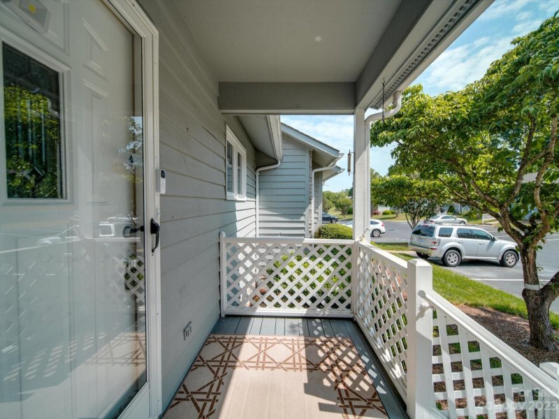 Property image 2 at 1402 Wellington Hills Circle, Salisbury, NC 28147