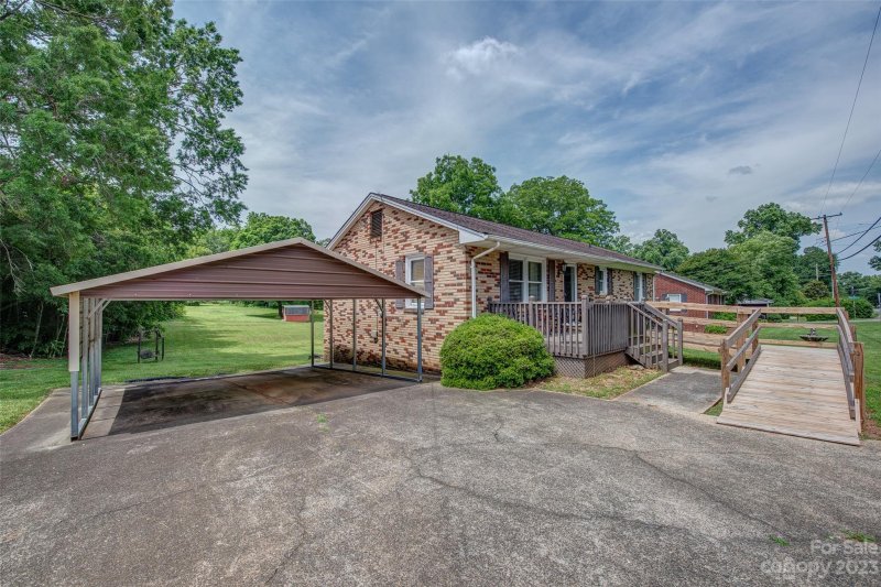 Property image 2 at 1811 Rhyne Carter Road, Gastonia, NC 28054