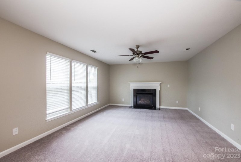 Property image 4 at 140 Crestwood Drive, Mount Holly, NC 28120