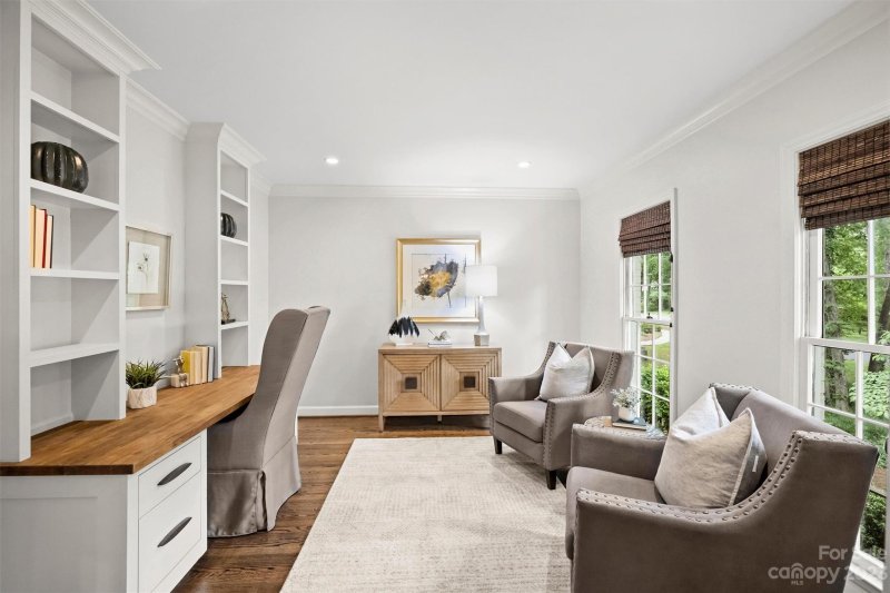 Property image 5 at 1101 Kingscross Drive, Charlotte, NC 28211