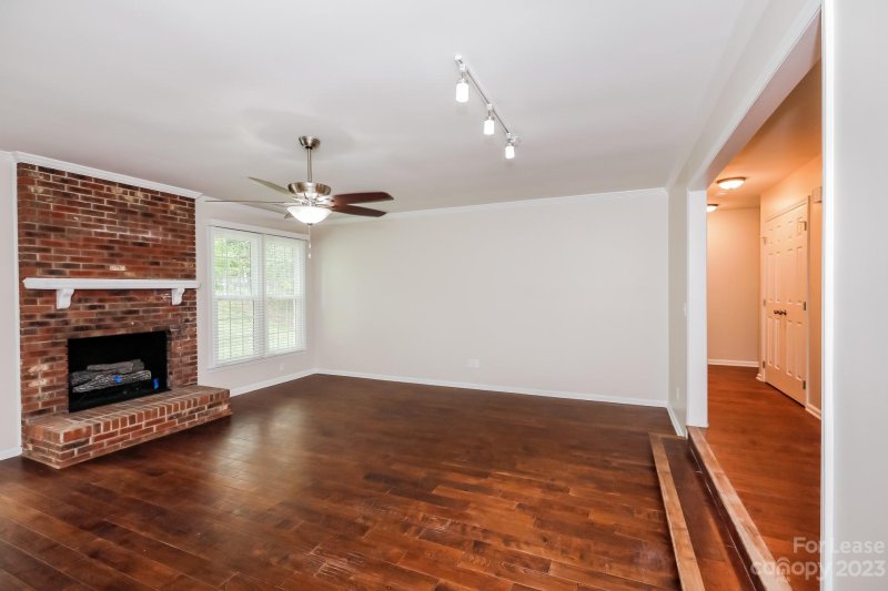 Property image 5 at 8912 Rittenhouse Circle, Charlotte, NC 28270