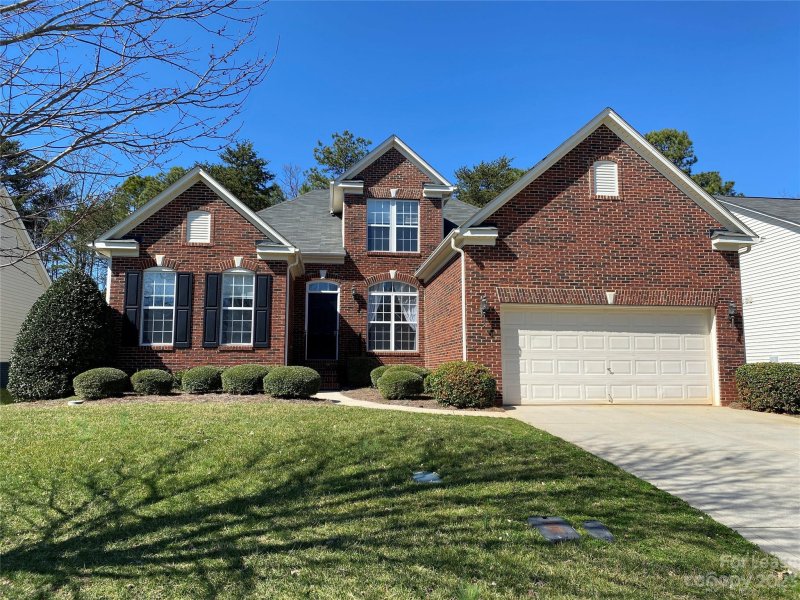 523 Veloce Trail