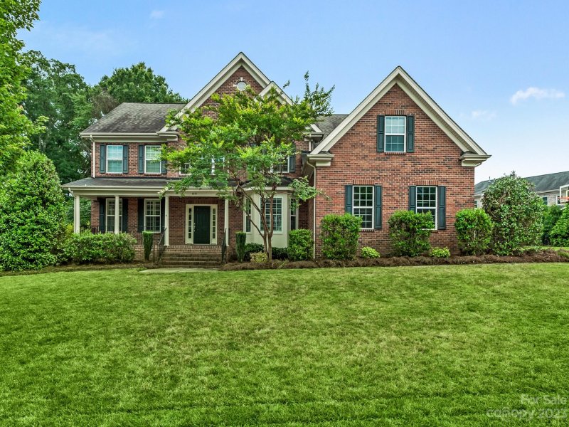 4014 Lake Prairie Drive