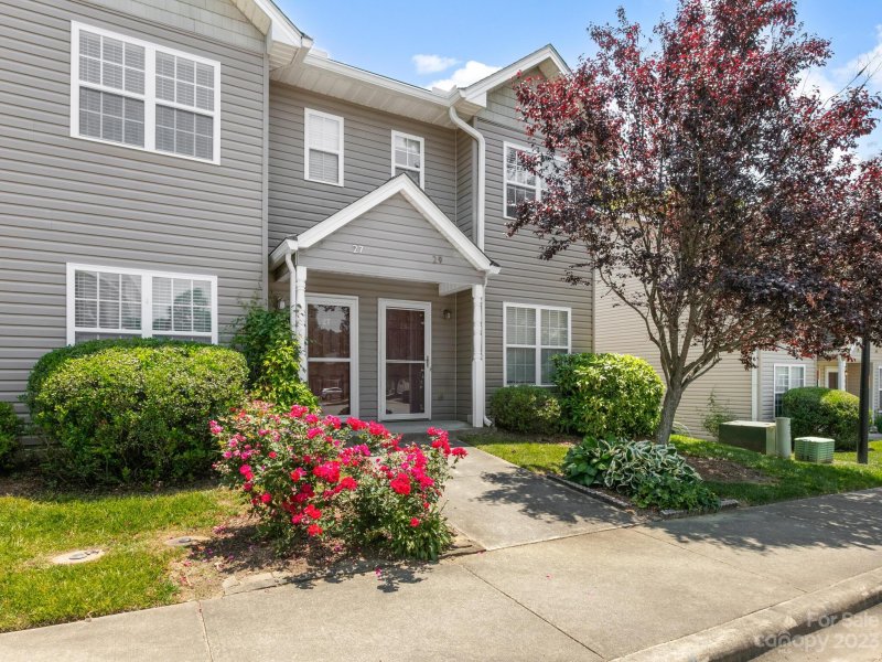 Property image 3 at 29 Stafford Court, Fletcher, NC 28732