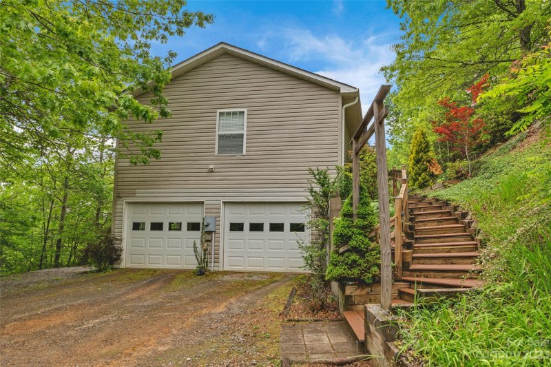 Property image 3 at 130 High Rock Acres Drive, Black Mountain, NC 28711