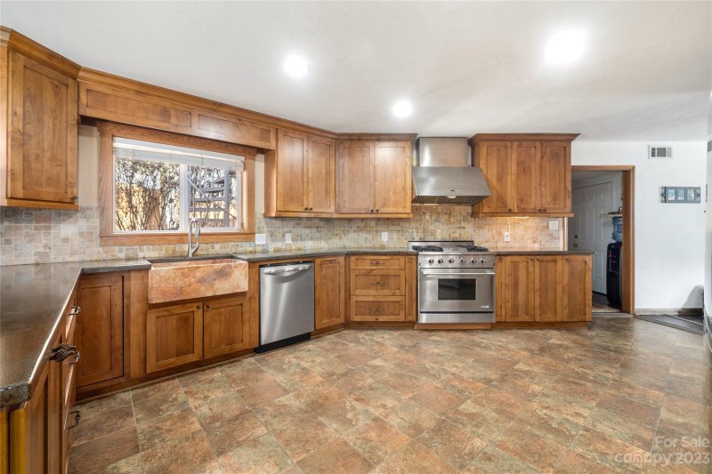 Property image 4 at 35 Bunny Court, Clyde, NC 28721