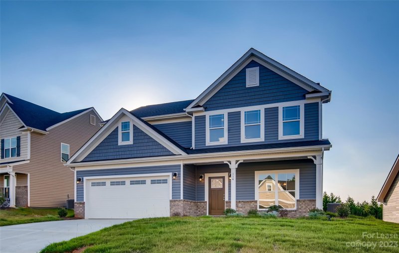 Property image 2 at 114 Fleming Drive, Statesville, NC 28677