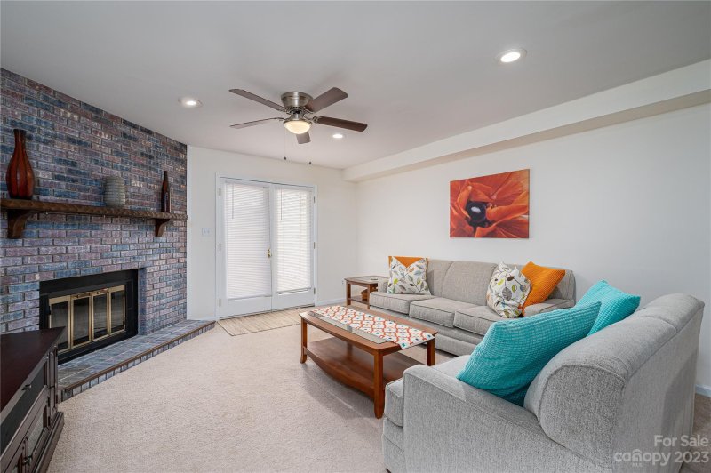 Property image 5 at 1330 5th Street, Hickory, NC 28601